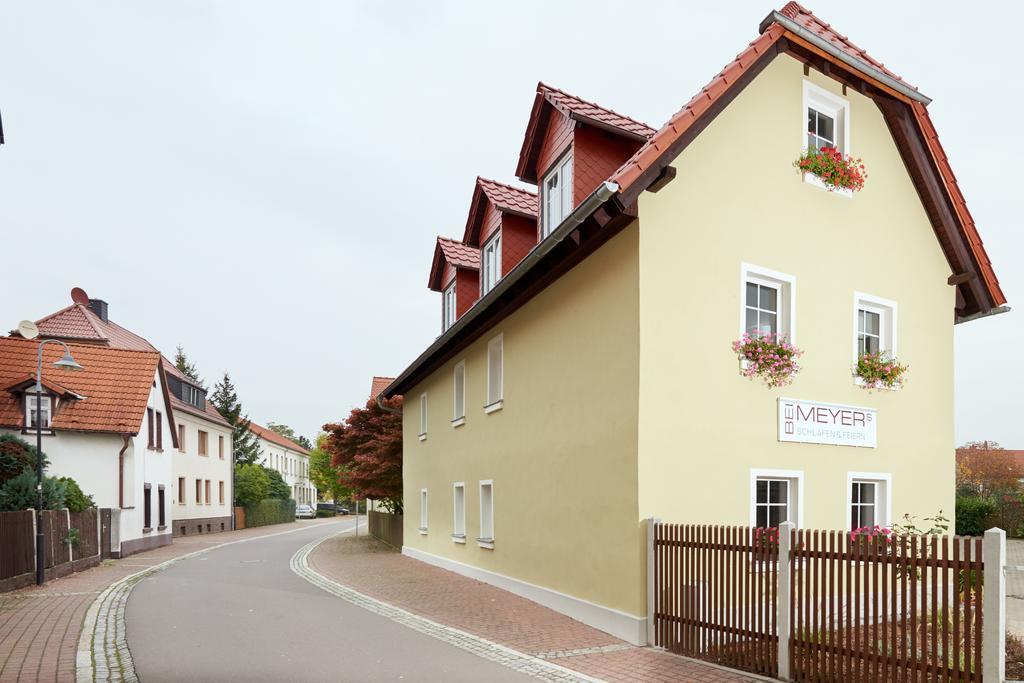 Bei Meyers Schlafen & Feiern Hotel Bohlen  Екстериор снимка